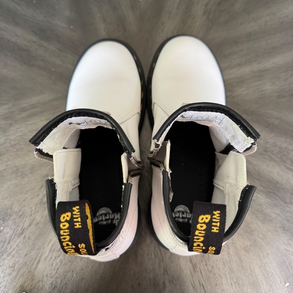 Dr. Martens 2976 Twin Zip White Leather Chelsea Boots Women's Size 6 - Picture 5 of 12